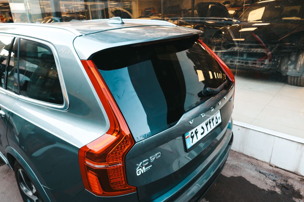 هزینه تعویض شیشه ولوو xc90